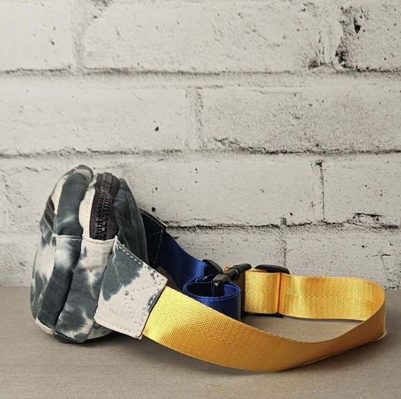 Zara Tie Dye Belt Bag Colorblock Strap Festival Waist Pack - Picture 9 of 13